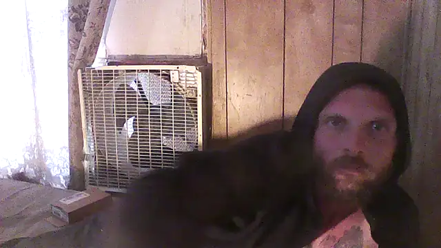 luke thighwalker2469 online show from April 10, 2026, 9:33 pm