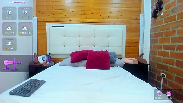 Dulcex69 online show from March 7, 2026, 10:43 am