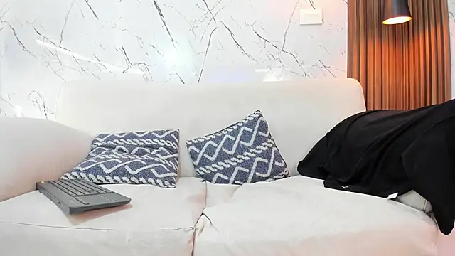 antony bigdick  online show from November 15, 2025, 1:20 am