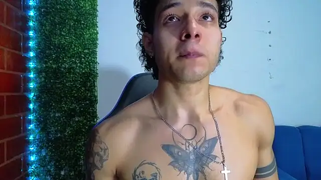 Demitryo online show from April 7, 2026, 4:14 am