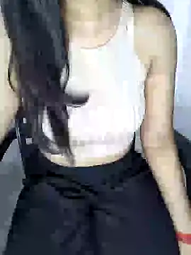 Ms Neera online show from March 4, 2025, 4:52 pm