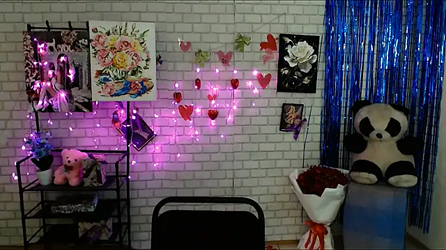 Snapshot of Darina_M_ chatting on February 27, 2025, 9:40 am Darina M online show from February 27, 2025, 9:40 am