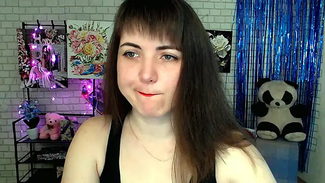 Snapshot of Darina_M_ chatting on March 21, 2025, 5:32 am Darina M online show from March 21, 2025, 5:32 am
