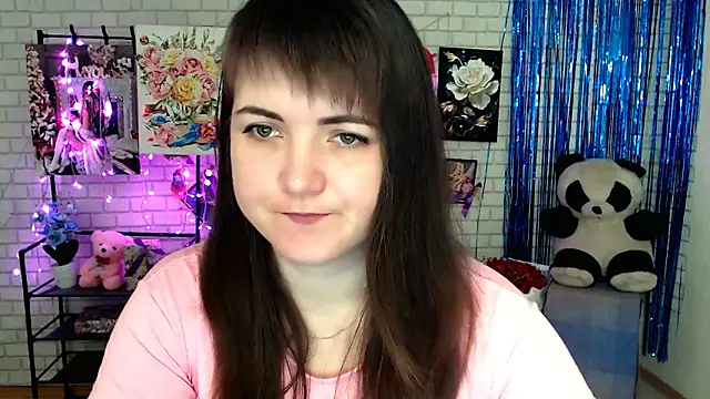 Snapshot of Darina_M_ chatting on March 13, 2025, 5:33 am Darina M online show from March 13, 2025, 5:33 am