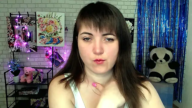 Snapshot of Darina_M_ chatting on March 18, 2025, 5:34 am Darina M online show from March 18, 2025, 5:34 am