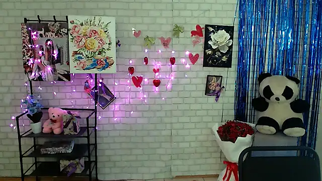 Snapshot of Darina_M_ chatting on March 8, 2025, 8:55 am Darina M online show from March 8, 2025, 8:55 am