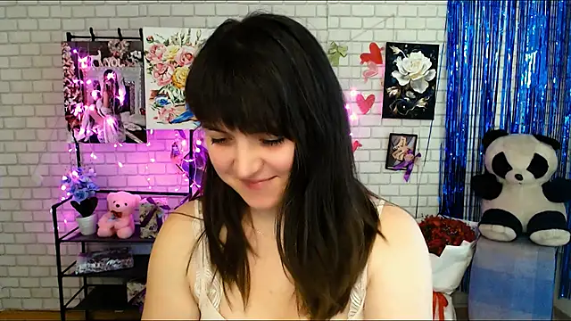 Snapshot of Darina_M_ chatting on February 25, 2025, 11:32 am Darina M online show from February 25, 2025, 11:32 am
