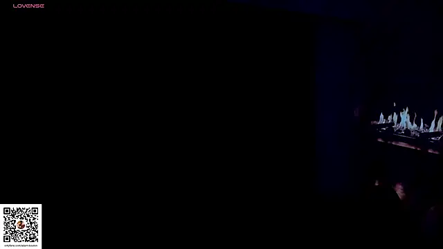 Snapshot of ADAM_BOUTON_ chatting on June 1, 2026, 1:28 am ADAM BOUTON online show from June 1, 2026, 1:28 am