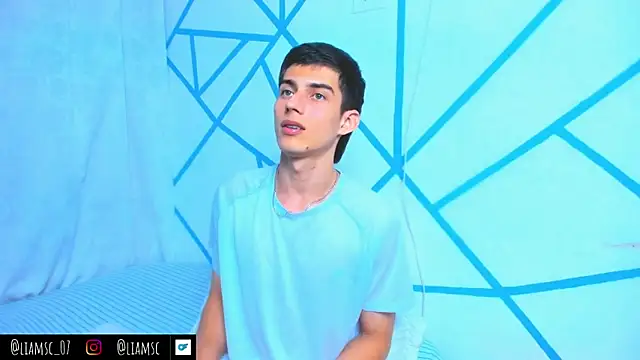 liam scott77 online show from October 17, 2025, 8:21 pm