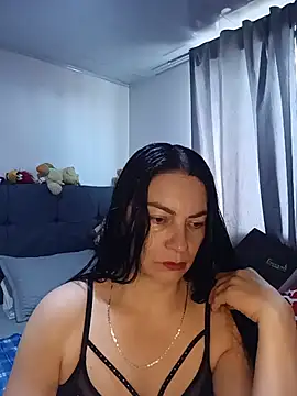 Snapshot of renata_hot1 chatting on May 22, 2026, 7:12 pm renata hot1 online show from May 22, 2026, 7:12 pm