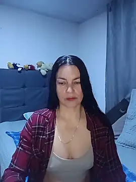 Snapshot of renata_hot1 chatting on May 17, 2026, 1:05 am renata hot1 online show from May 17, 2026, 1:05 am