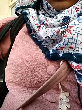 Snapshot of Rani_Desai69 chatting on February 14, 2026, 12:49 pm Rani Desai69 online show from February 14, 2026, 12:49 pm