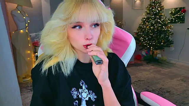 b4by LoL1 online show from January 17, 2026, 12:20 pm