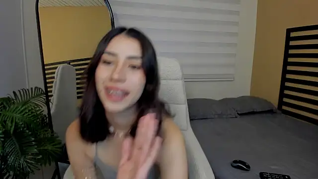 Catyloves online show from March 3, 2026, 9:44 pm