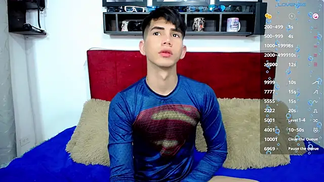 Snapshot of Tayson_Rivers chatting on January 21, 2025, 9:04 pm Tayson Rivers online show from January 21, 2025, 9:04 pm