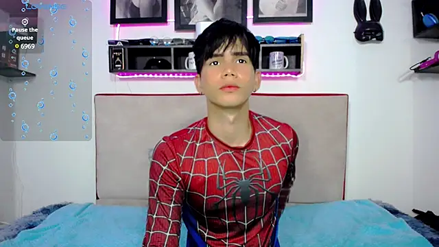 Snapshot of Tayson_Rivers chatting on March 5, 2025, 11:16 pm Tayson Rivers online show from March 5, 2025, 11:16 pm