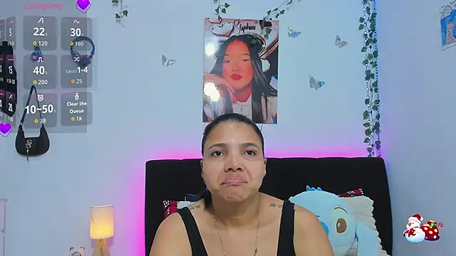 sara mendez2 online show from February 24, 2026, 8:53 pm