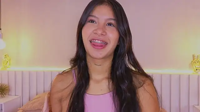 Aida moreno online show from November 13, 2025, 12:09 pm