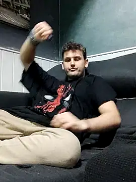 Snapshot of TheKing966 chatting on February 24, 2025, 7:30 pm TheKing966 online show from February 24, 2025, 7:30 pm