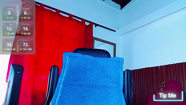 Snapshot of max_borman1 chatting on March 3, 2025, 2:49 pm max borman1 online show from March 3, 2025, 2:49 pm