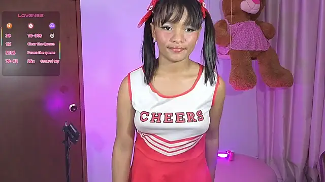 KaattySweet  online show from April 11, 2026, 7:39 pm