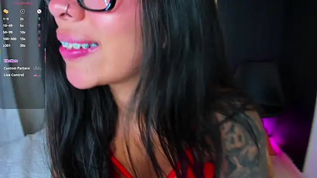 little sophie18 online show from March 25, 2026, 9:14 pm