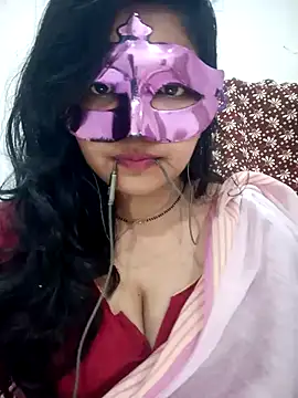 Snapshot of Shivi_shahh chatting on October 7, 2025, 5:36 pm Shivi shahh online show from October 7, 2025, 5:36 pm