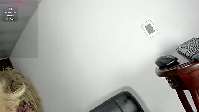 nayshalopestss online show from March 15, 2026, 10:17 pm