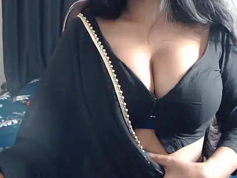 Snapshot of DevilErin chatting on December 25, 2024, 9:22 pm DevilErin online show from December 25, 2024, 9:22 pm