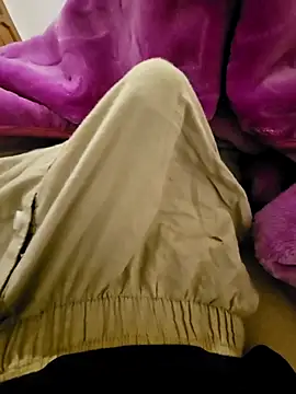 rasta9007 online show from April 7, 2026, 8:16 am