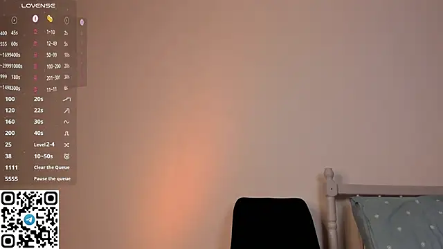 tyty piupiu online show from April 18, 2026, 7:58 pm