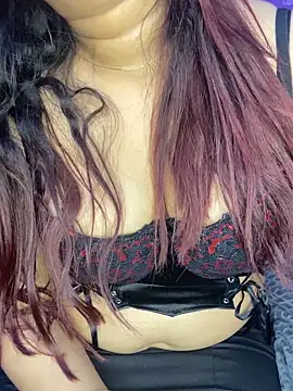 Snapshot of chelsiee1 chatting on November 15, 2025, 8:51 am chelsiee1 online show from November 15, 2025, 8:51 am