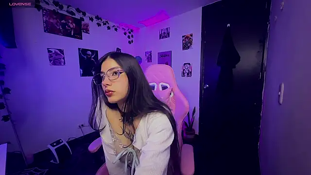 cami mila9 online show from February 16, 2026, 5:50 am