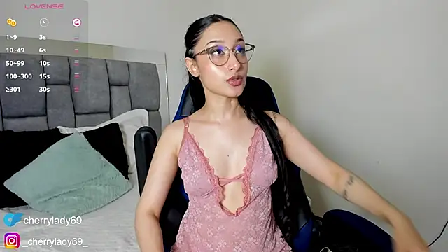 Snapshot of ladyAn_ chatting on December 7, 2024, 8:05 am ladyAn online show from December 7, 2024, 8:05 am