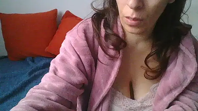 Snapshot of hairygirl80 chatting on October 10, 2025, 8:59 am hairygirl80 online show from October 10, 2025, 8:59 am