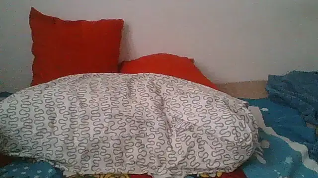 Snapshot of hairygirl80 chatting on November 21, 2025, 2:16 pm hairygirl80 online show from November 21, 2025, 2:16 pm