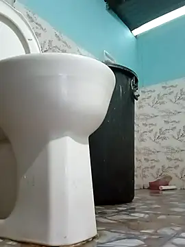 Sunnyboy7897 online show from November 10, 2025, 7:46 am