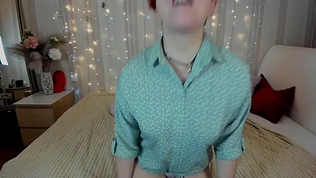 Katherine Fox online show from March 15, 2025, 8:04 am