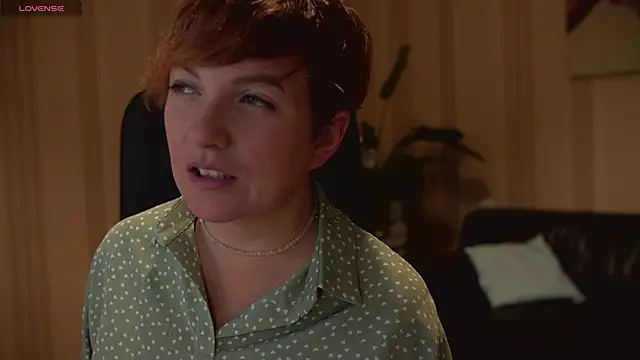 Katherine Fox online show from January 10, 2025, 8:18 am