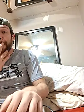 Snapshot of SmokingSloth chatting on February 28, 2026, 12:43 am SmokingSloth online show from February 28, 2026, 12:43 am