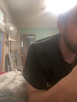 Snapshot of SmokingSloth chatting on February 5, 2026, 7:10 pm SmokingSloth online show from February 5, 2026, 7:10 pm