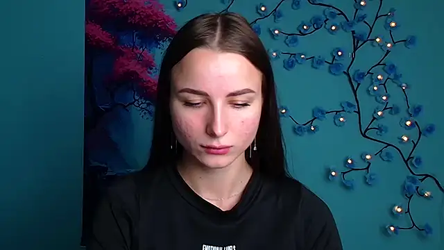 Eva Janee online show from October 17, 2025, 5:22 am