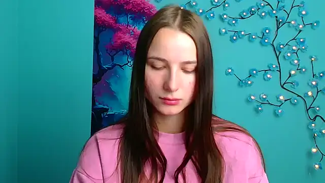 Eva Janee online show from November 8, 2025, 6:50 am