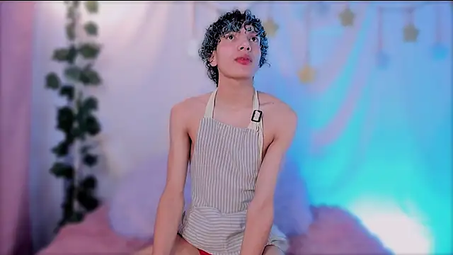 Im Alejo online show from October 22, 2025, 1:49 am