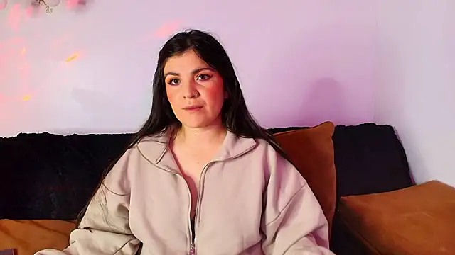 Snapshot of Amara_vega chatting on February 17, 2026, 7:27 am Amara vega online show from February 17, 2026, 7:27 am