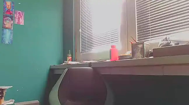 YouWantMe666 online show from February 24, 2025, 12:59 pm
