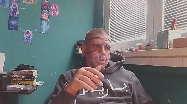 YouWantMe666 online show from February 12, 2025, 11:18 am