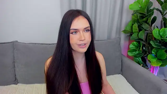sexyangeloux online show from May 24, 2026, 8:31 pm