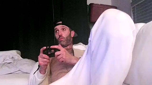 Snapshot of longthicknslick chatting on November 13, 2025, 9:02 am longthicknslick online show from November 13, 2025, 9:02 am