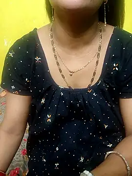 Snapshot of Sexyranibhabhi chatting on April 24, 2026, 2:24 am Sexyranibhabhi online show from April 24, 2026, 2:24 am